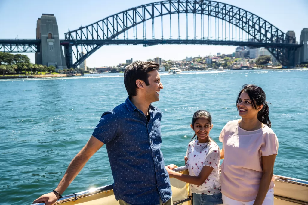 Exploring Sydney’s Rich History: The Best Family-Friendly Walking Tours