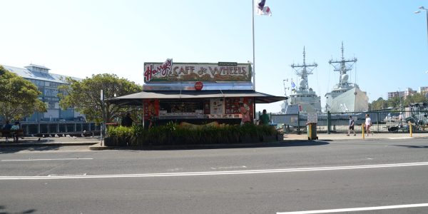 Harry's Cafe de Wheels - Photo By Mike Fernandes