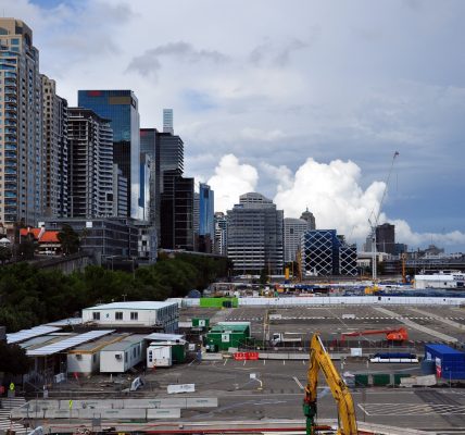 Overdevelopment of Sydney - Who Is Getting Rich?