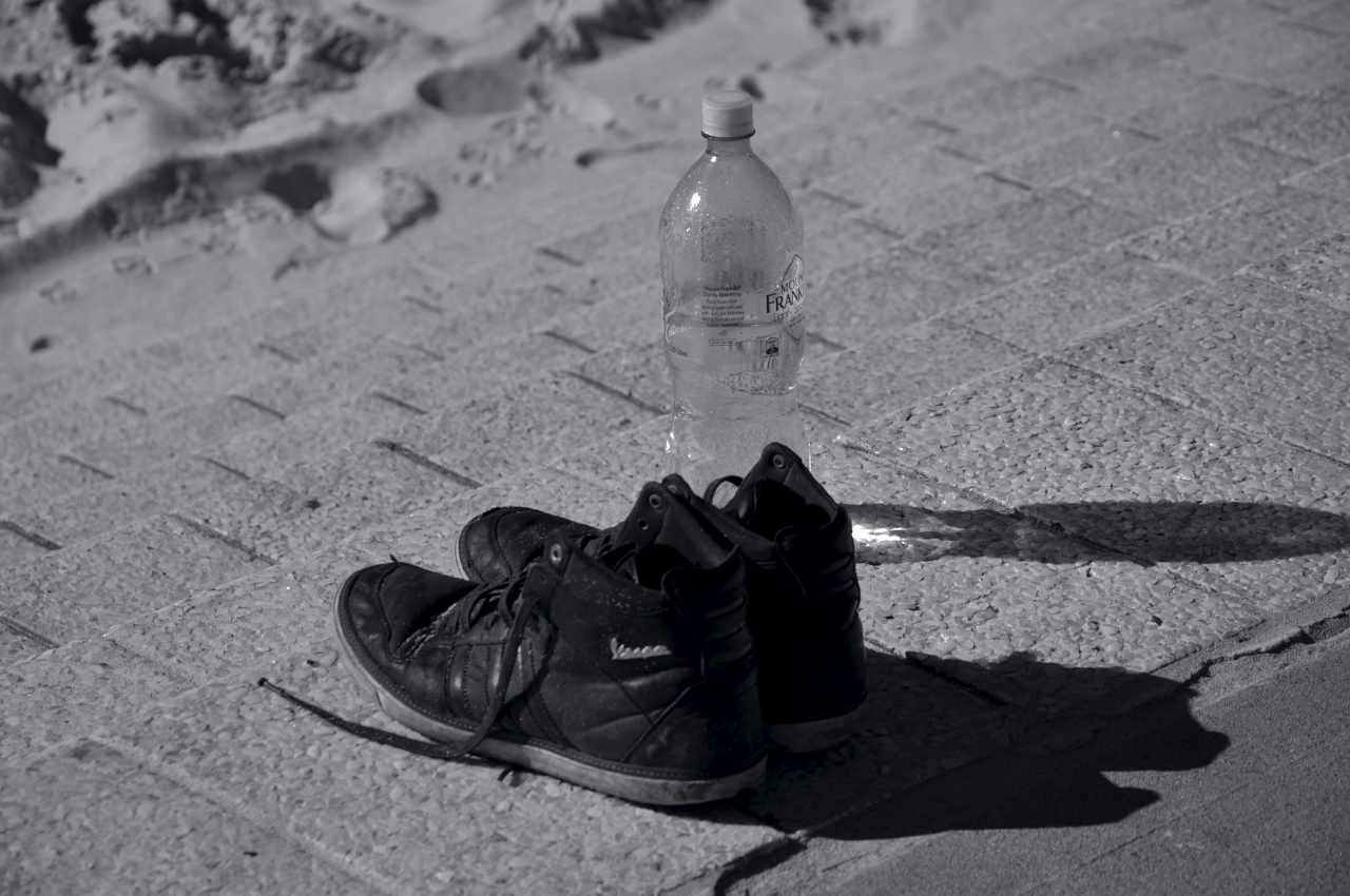 A Fast‑Moving City Pulse And Sydney Go Together - Photos By Mike Fernandes